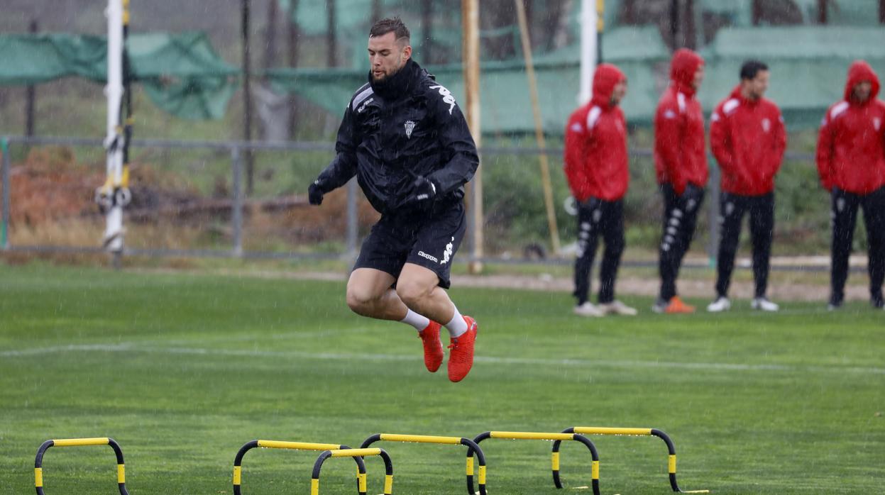 Carrillo, en un ejercicio físico