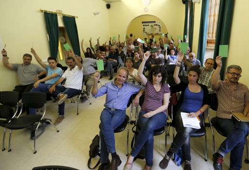 Asamblea de Ganemos en el centro cívico de Lepanto