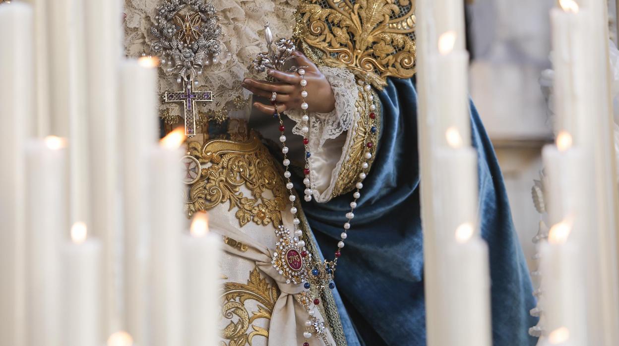 La Virgen de la Trinidad