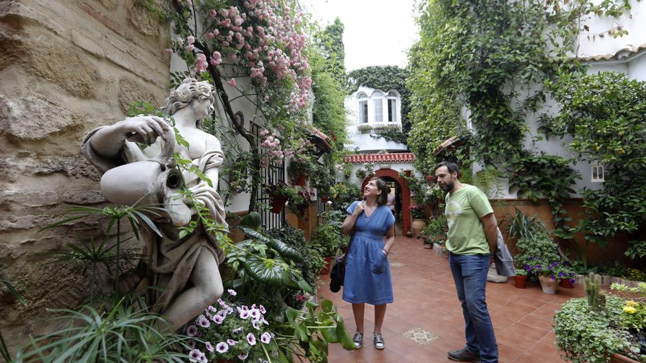 Patios de Córdoba 2019 | San Pedro y Santiago, donde la vida cotidiana late detrás de las plantas