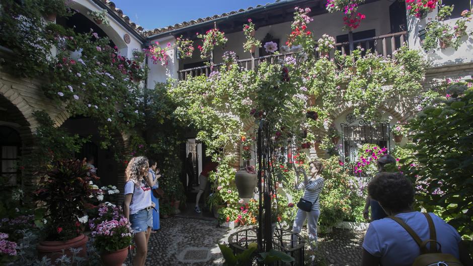 Patios de Córdoba 2019 | Santa Marina y San Agustín, donde se escucha el consejo de los ausentes