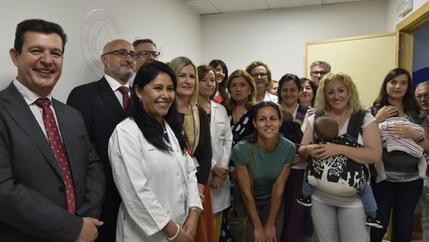 El Hospital Universitario Reina Sofía de Córdoba inaugura el Banco de Leche Materna