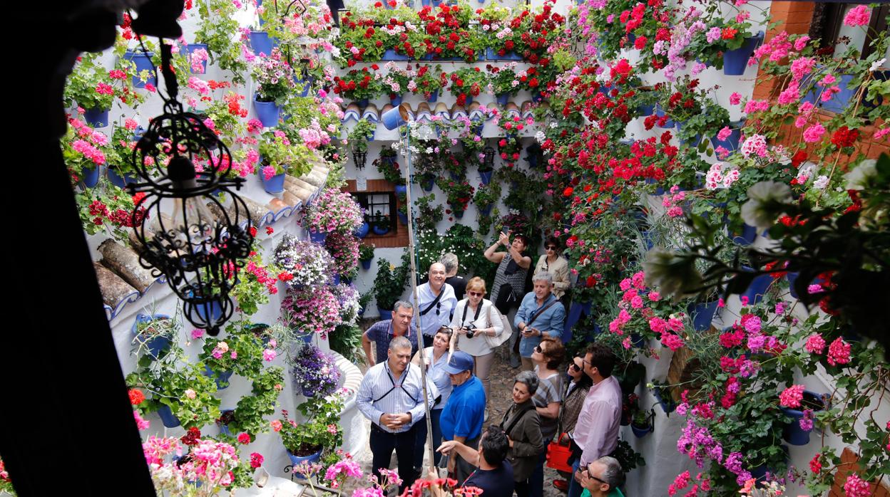 Patio de la calle Postrera número 28, en San Basilio