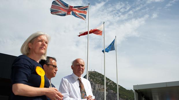 La campaña europea llega a un Gibraltar hastiado por el Brexit