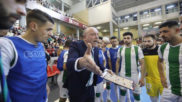 Córdoba Futsal | Miguel Ángel Martínez «Maca»: «El control de las emociones será clave»