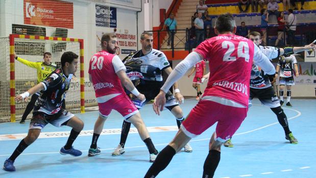 Victoria del Ángel Ximénez en el adiós a la temporada en el último el servicio de Chispi y Rudovic