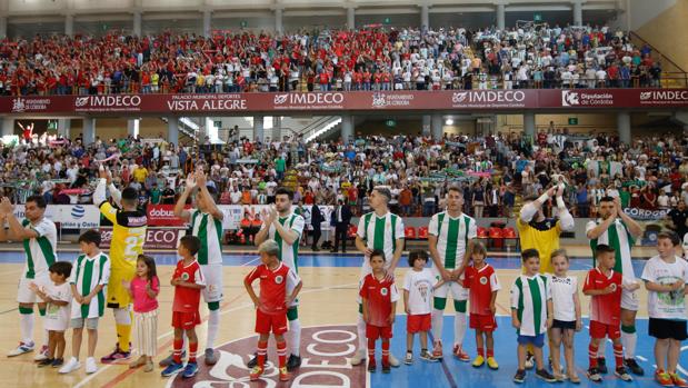 El espectacular ambientazo del Córdoba Futsal en Vista Alegre, en vídeo