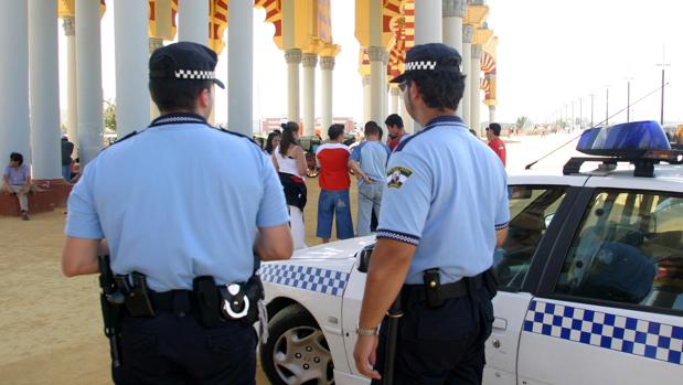 Un taxista atropella a un menor en las inmediaciones de la Feria de Córdoba