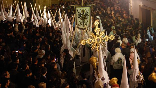 ¿Cuántos nazarenos salieron en el cortejo de la Misericordia de Córdoba este Miércoles Santo del 2019?