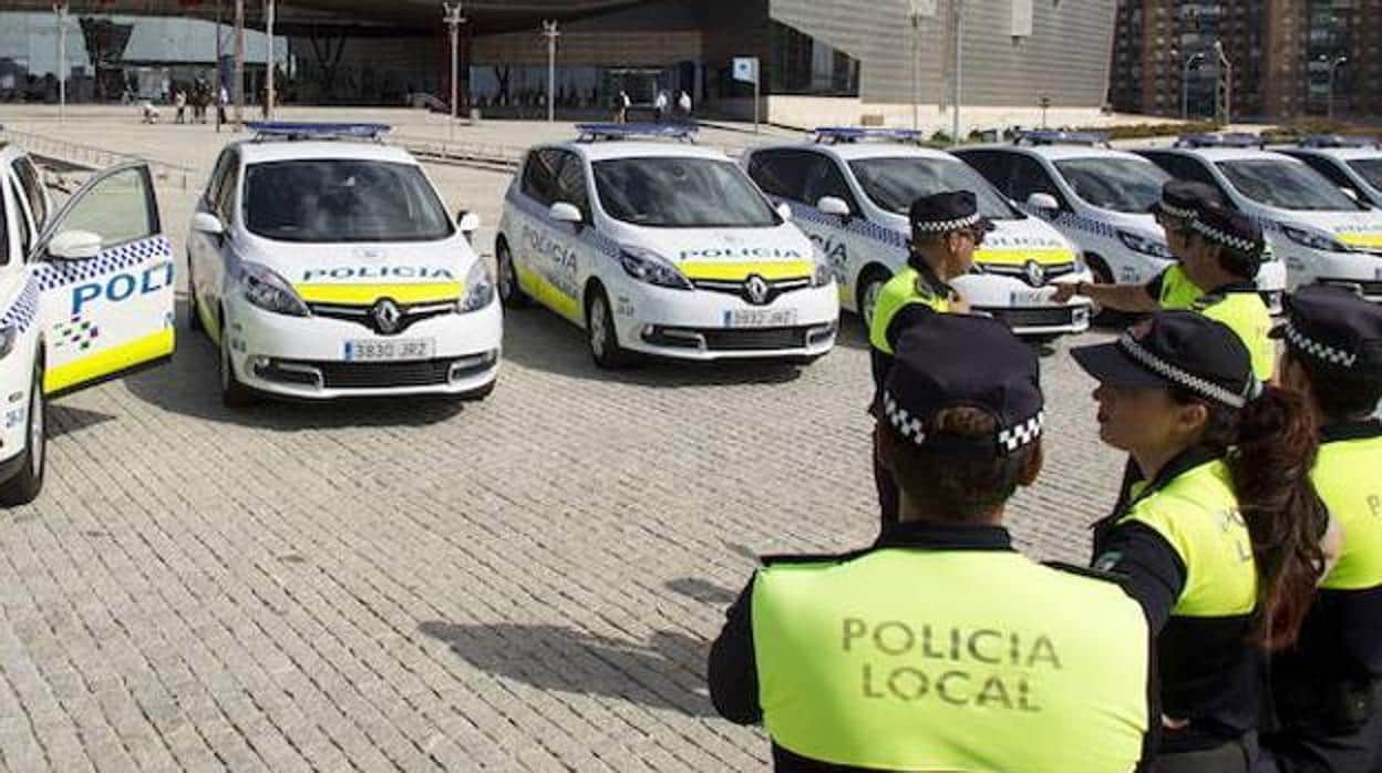 La Policía Local de Málaga detuvo al agresor en un cajero automático