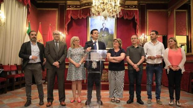 Ultimátum del PSOE de Granada a Ciudadanos para negociar un gobierno conjunto