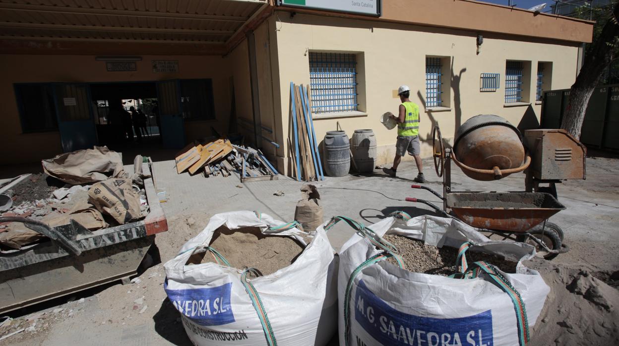 Obras en un colegio público de Sevilla