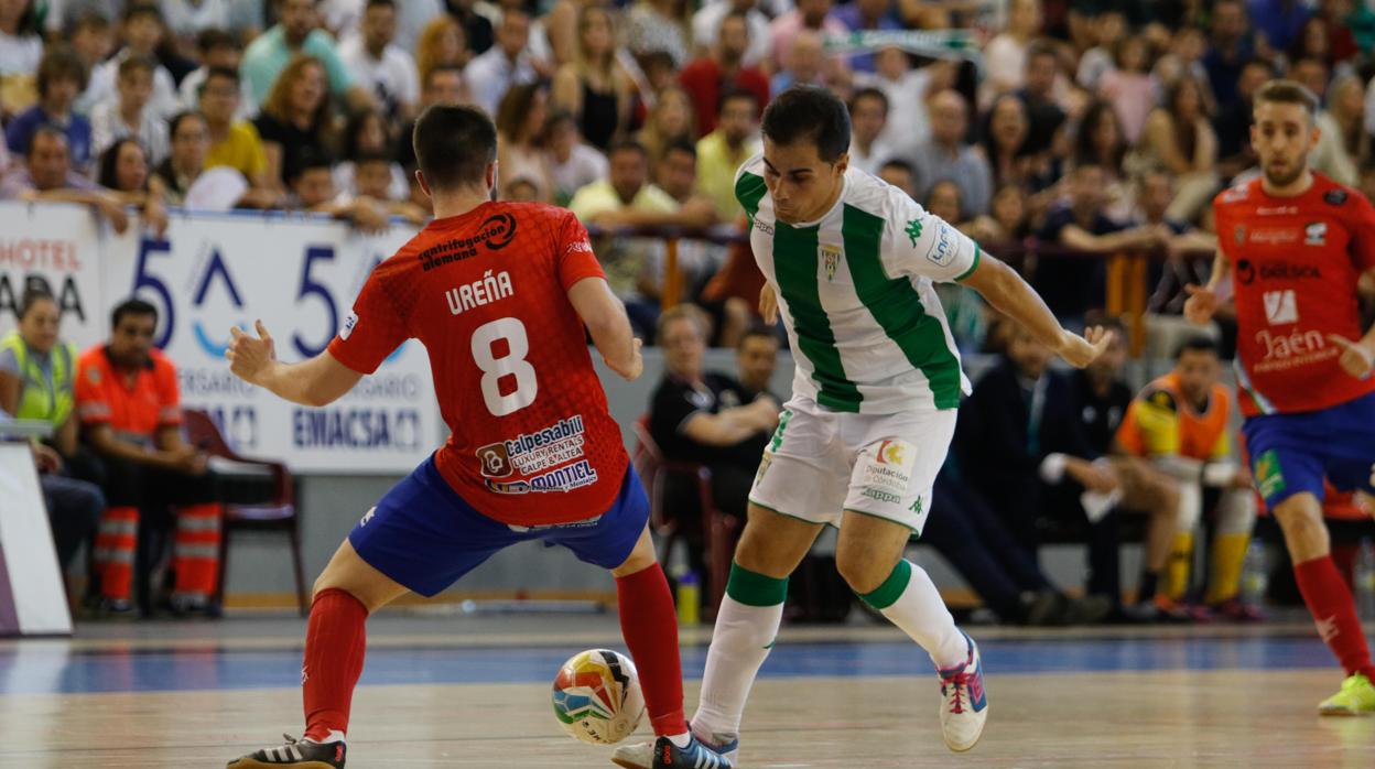 Pakito, durante el partido ante el Mengíbar