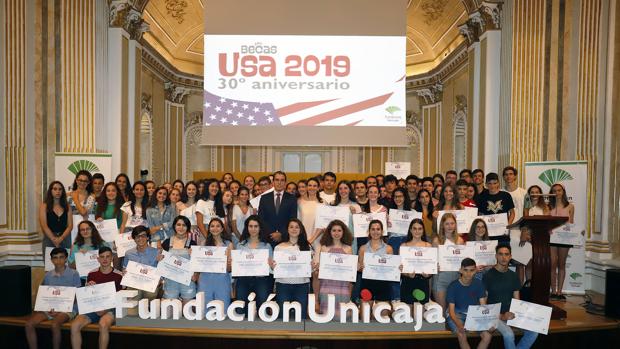 La Fundación Unicaja hace entrega de sus Becas USA 2019 para la inmersión lingüística