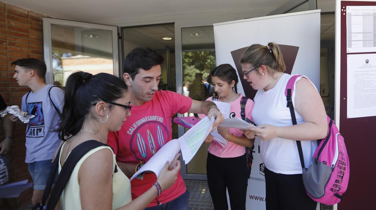 Pruebas de Selectividad de este año celebradas en la Facultad de Medicina de Córdoba