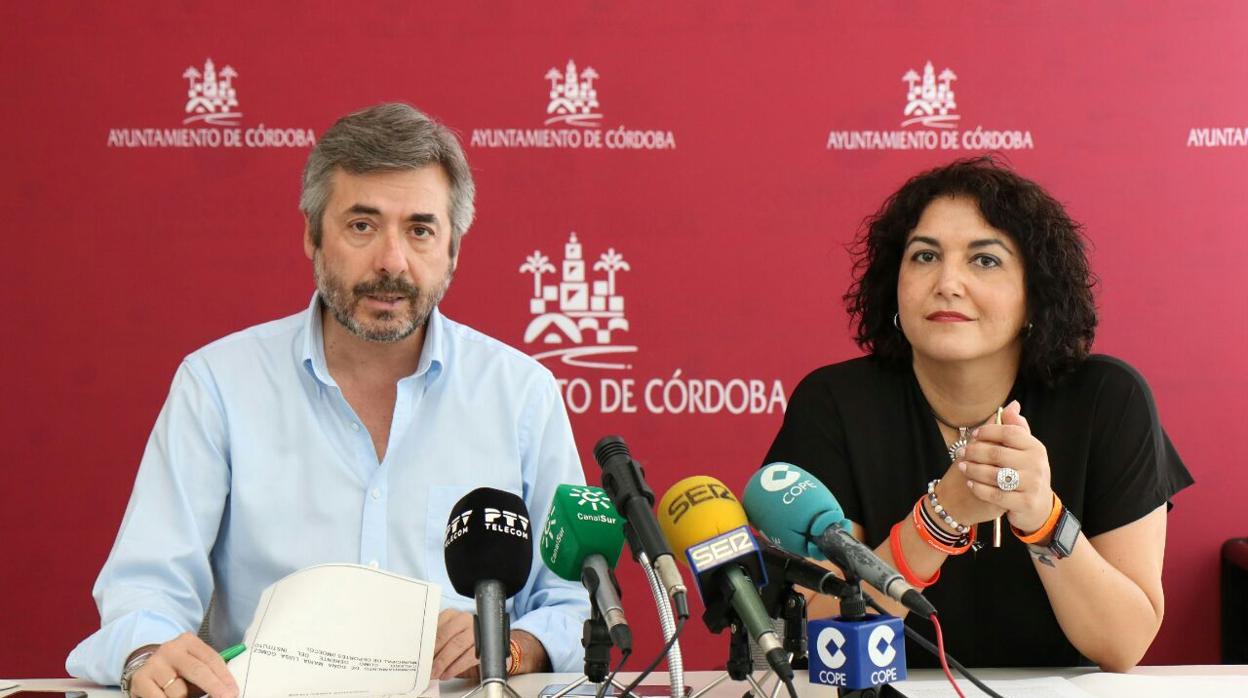 Miguel Ángel Torrico y Eva Timoteo, en rueda de prensa esta mañana