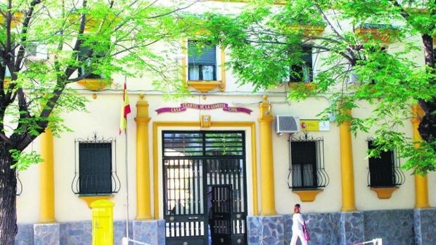 Agreden al hombre que les denunció y dejan inconsciente a una mujer para robarle en Alcaudete