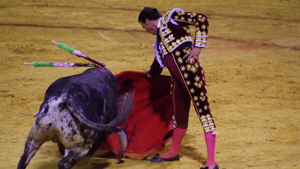 Una faena de Finito, lo más destacado del festejo de Villanueva de Córdoba