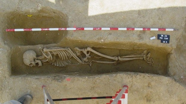 Descubren una necrópolis medieval durante unas obras de edificación en Huelva