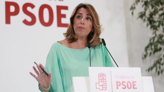 Susana Díaz acusa a la Junta de Andalucía de «faltar a la verdad» en el brote de listeriosis