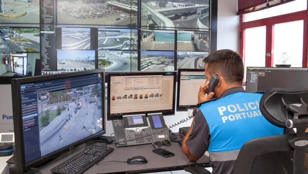 Policía Portuaria de Algeciras: Los centinelas de la seguridad en el mayor puerto de España