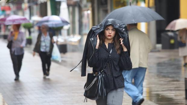 El tiempo en Córdoba: activada la alerta amarilla por fuertes tormentas este domingo