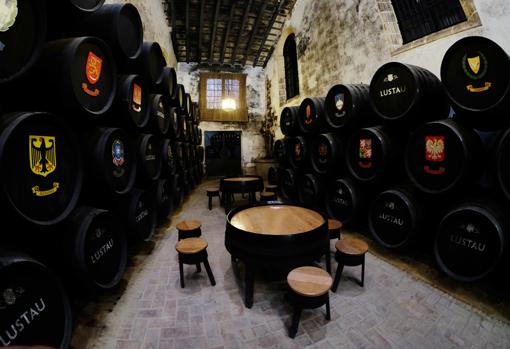 La Sacristía de estas bodegas alberga los caldos de mayor renombre de Lustau