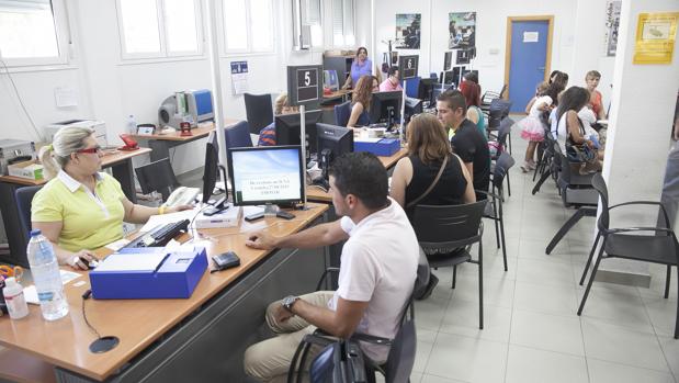 La Policía visitará 34 pueblos de Córdoba hasta diciembre para facilitar la renovación del DNI