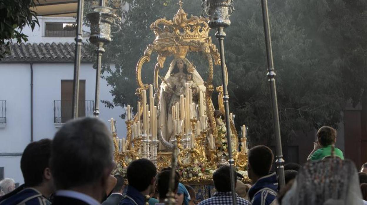 La Virgen del Socorro en su última salida procesional