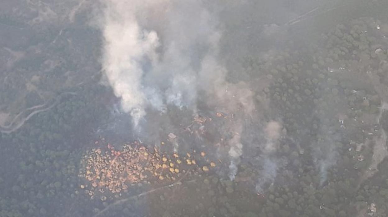 Imagen del Infoca que recoge la columna de humo en Riscos de Vera