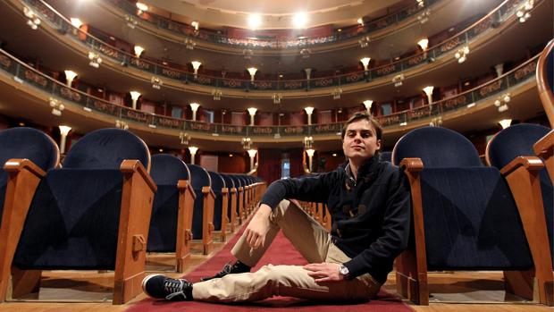 El tenor de Córdoba Pablo García-López estrena «El Caserío» en el Teatro de la Zarzuela