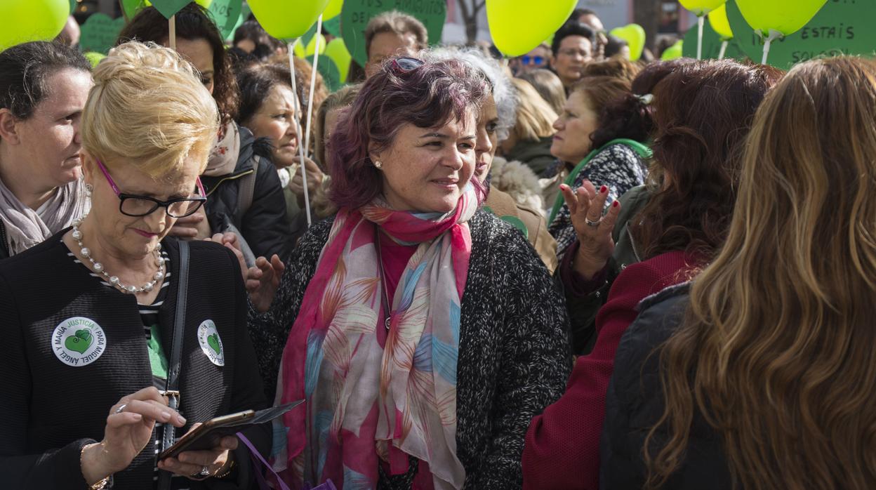 Rutrh Ortiz en una concentración en Huelva