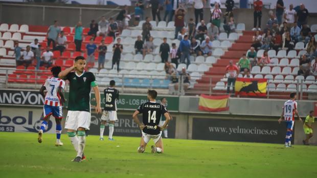 El Córdoba mantiene la media de dos goles recibidos a domicilio