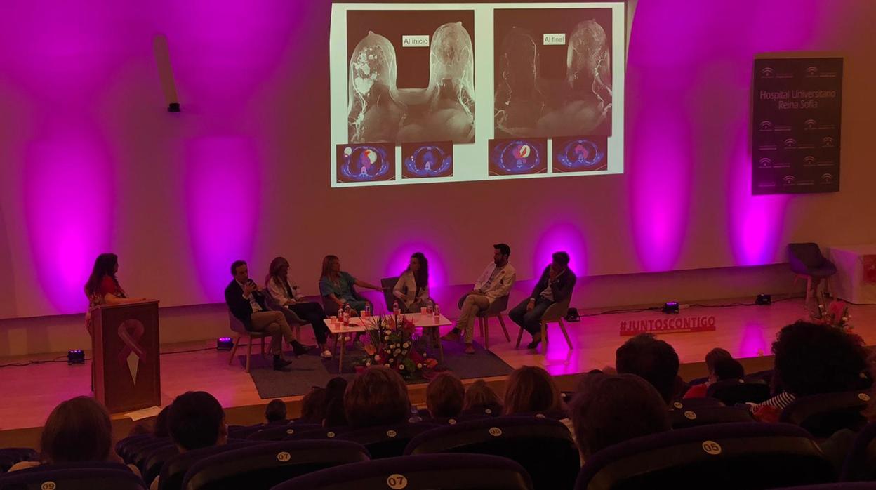 Mesa redonda de expertos de las distintas áreas sanitarias en la jornada del Reina Sofía