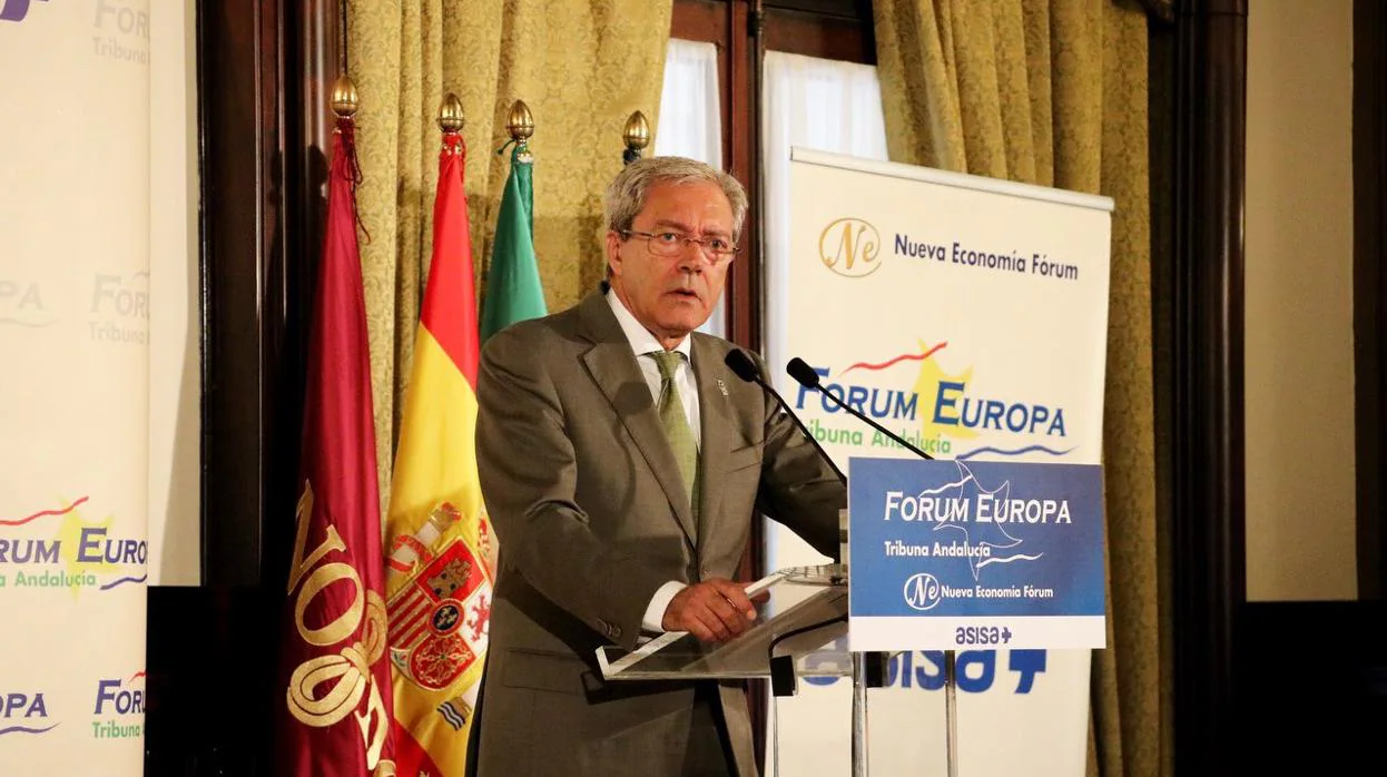 Rogelio Velasco durante su intervención en el Fórum Europa