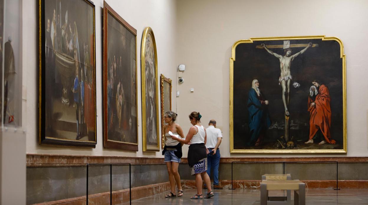 Visitantes del Museo de Bellas Artes