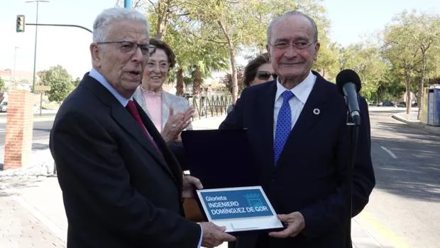 Homenajean al fundador de Mayoral, Domínguez de Gor, con una glorieta en Málaga