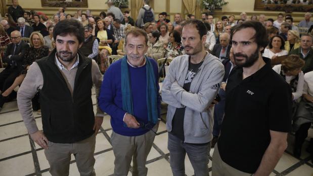 Sánchez Dragó, en Córdoba: «El mito de Al Ándalus lo inventamos los escritores»