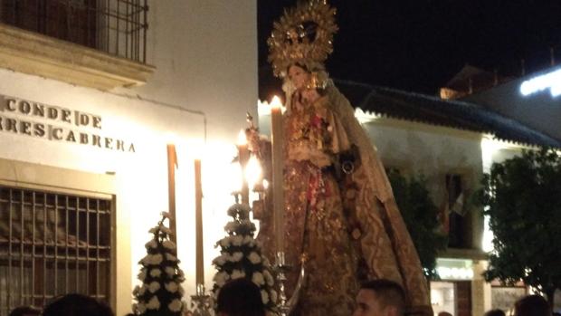 El Carmen de San Cayetano de Córdoba visitó a los Dolores en el día de los Santos