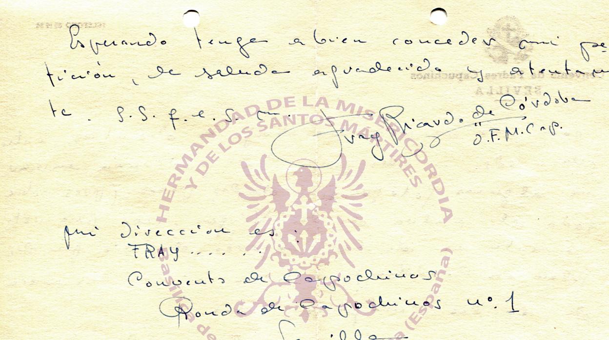 Firma de Fray Ricardo de Córdoba en la carta enviada la hermandad de la Misericordia