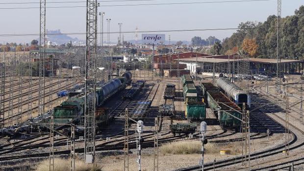 Cuatro empresas compiten por la gestión de la estación de mercancías de El Higuerón de Córdoba