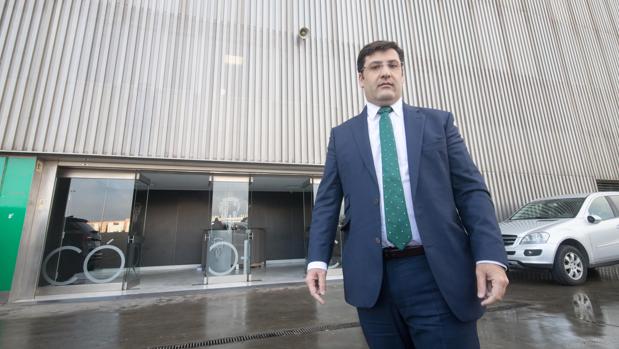 Jesús León toca fondo y arrastra al Córdoba CF