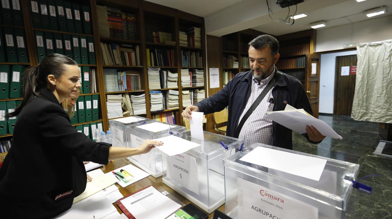 Votación en la Cámara de Comercio de Córdoba