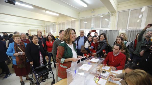 Elecciones generales 10N: Susana Díaz, convencida de «un buen resultado» para el PSOE, pide ir a votar para «reforzar la democracia»