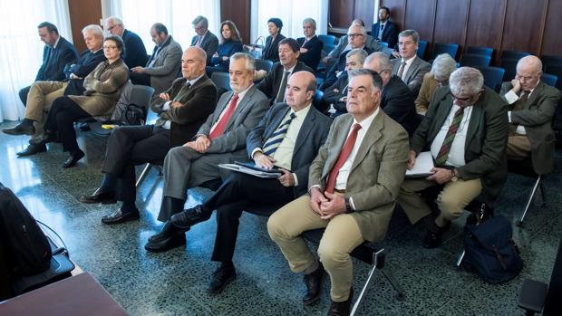 Juicio de los ERE: cargos a los que se enfrentan los 21 acusados