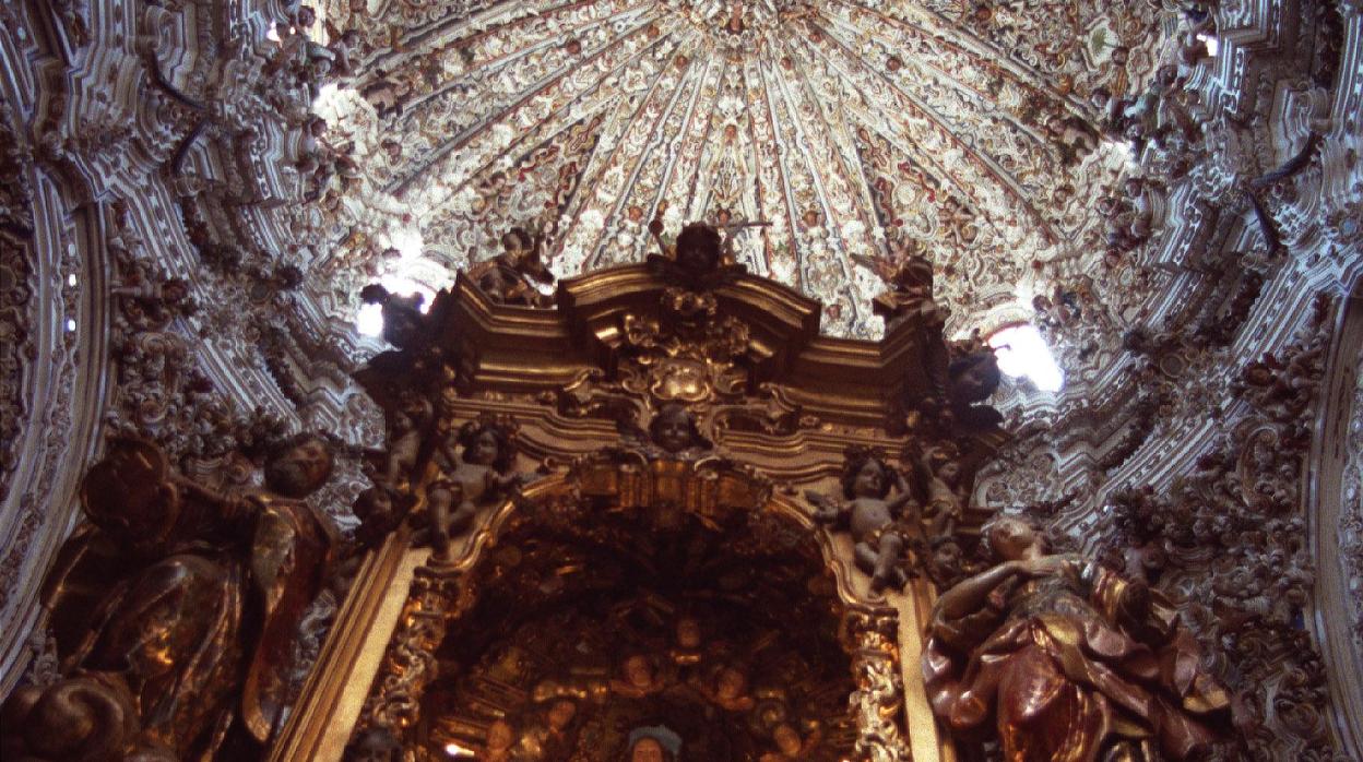 Capilla sacramental de San Mateo de Lucena, joya del barroco andaluz