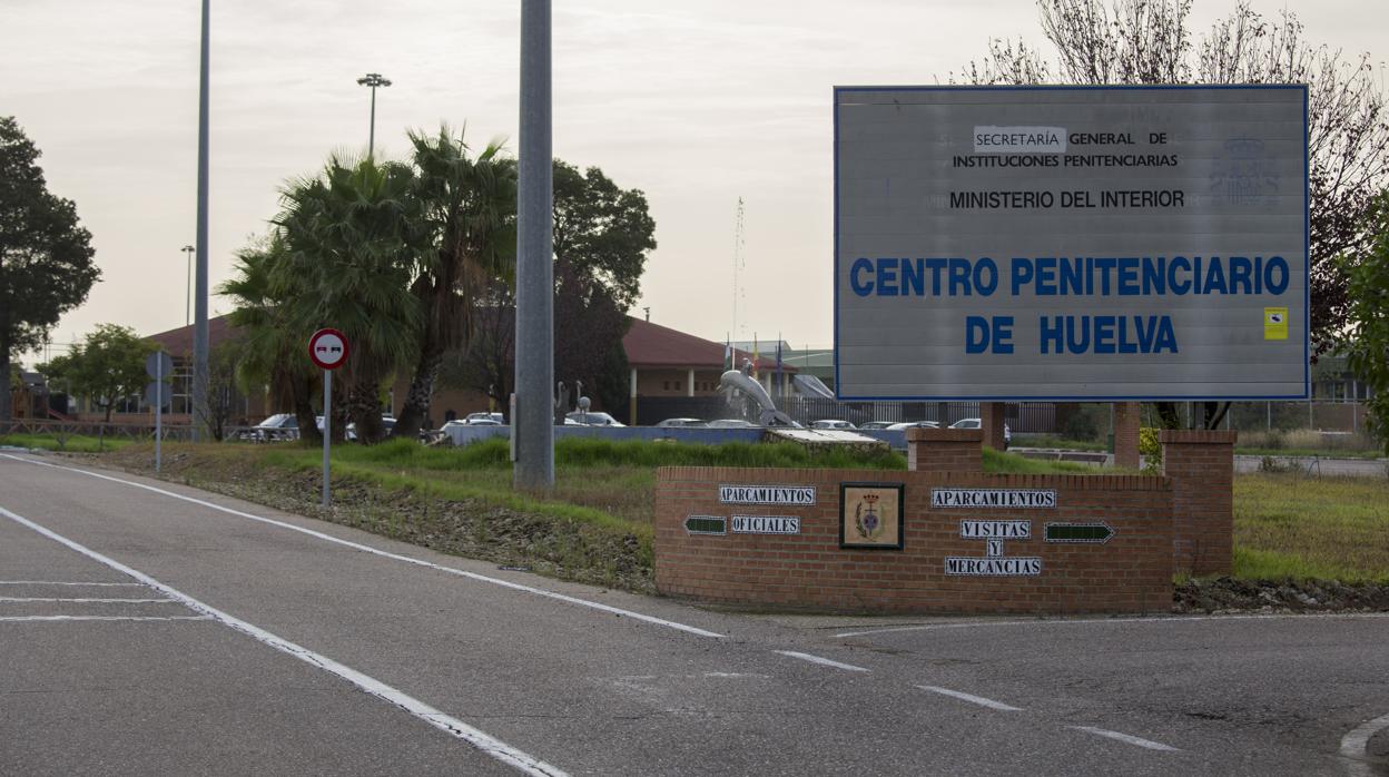 Zona de acceso al centro penitenciario de Huelva