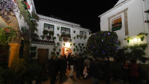 Patio de Córdoba abierto en Navidad