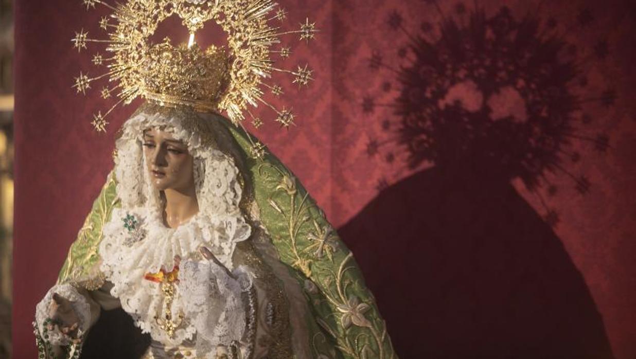 La Virgen de la Esperanza en la imposición del fajín de general el pasado mes de febrero