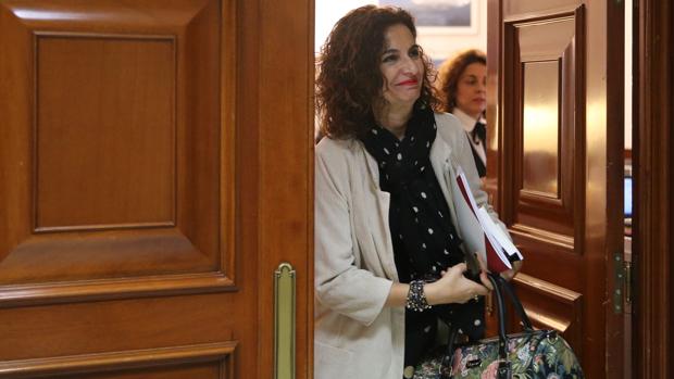 La Junta de Andalucía exige a la ministra Montero el IVA para cumplir el déficit en 2019